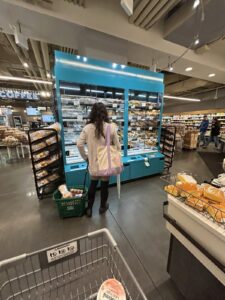 Whole Foods Columbus Circle店の店内とベーカリー売り場