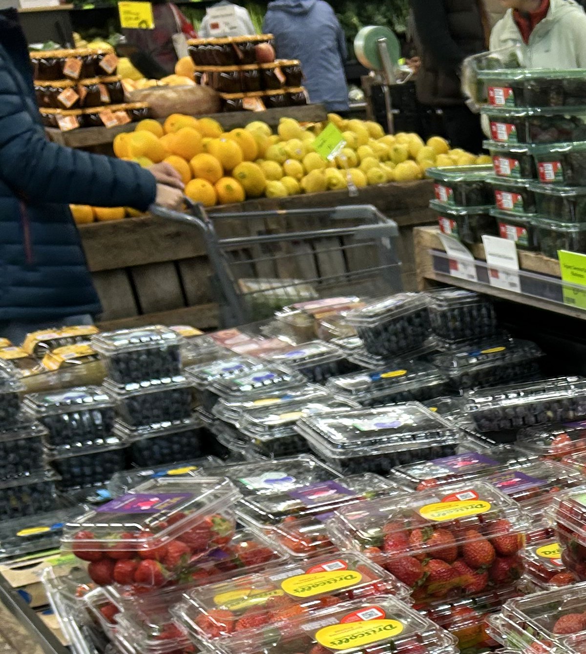 Whole Foods Columbus Circle店のフルーツ売り場