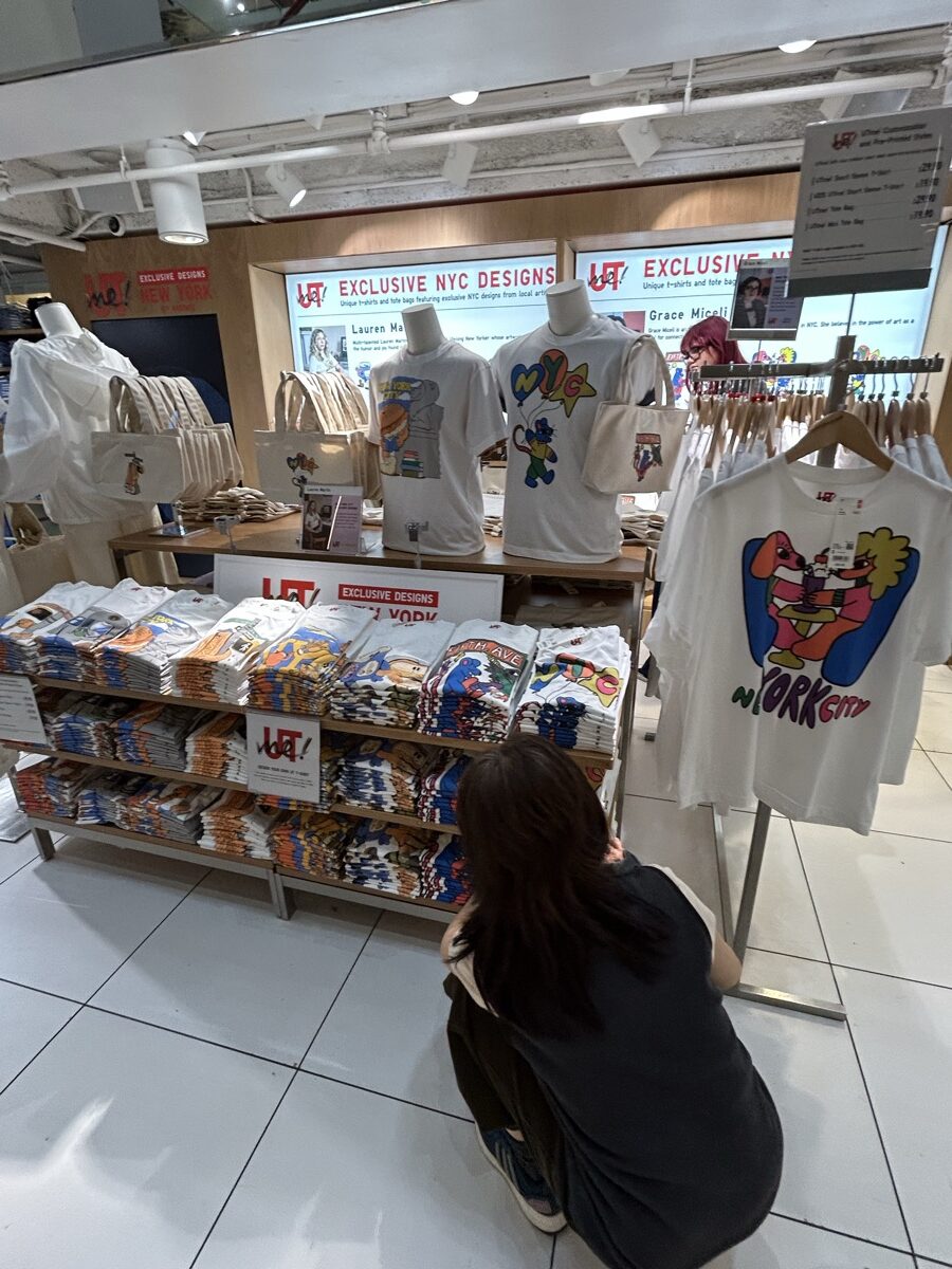 UNIQLO 5th AveのEXCLUSIVE NYC DESIGNS売り場